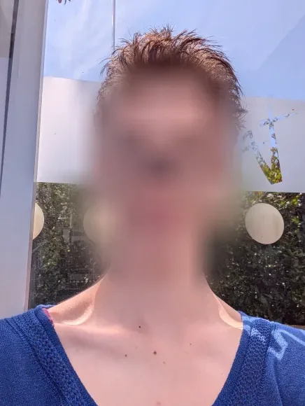 Ariadna, 22 años