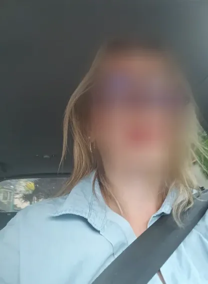 Sara, 34 años